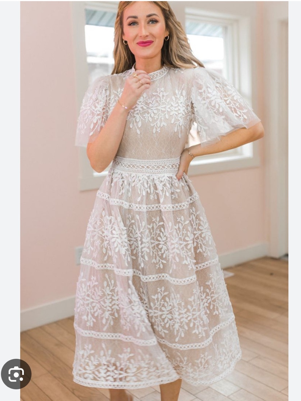 Small Sicily Dress with flutter sleeves 🤍